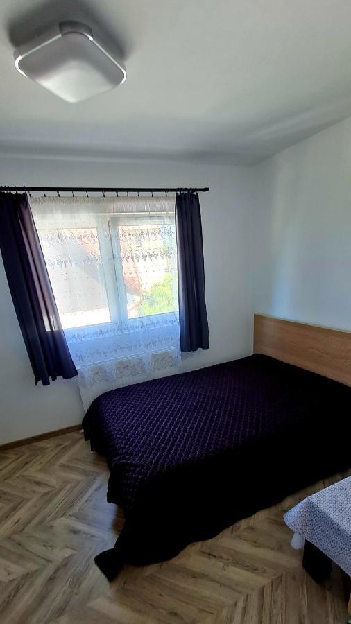 Apartament Cieplice One เยเลเนียกูรา ภายนอก รูปภาพ
